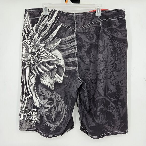 MMA Elite Fight Shorts Mens Extra Large Wrestle Board Shorts Skulls Wings Grunge - Picture 9 of 13